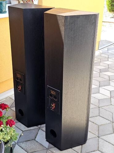 Zvučnici i stereo sistemi: Infinity Kappa 8.2i – par podnih Hi‑Fi zvučnika - Trosistemski — 8