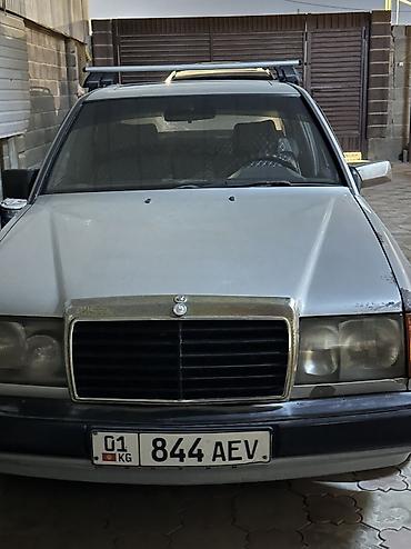 sprinter 4 4: Mercedes-Benz 190: 1989 г., 2 л, Механика, Бензин, Седан — 6