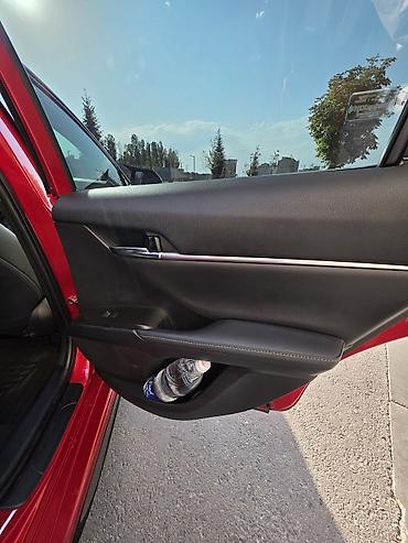 voxy noah: Toyota Camry: 2020 г., Автомат, Гибрид, Седан — 9