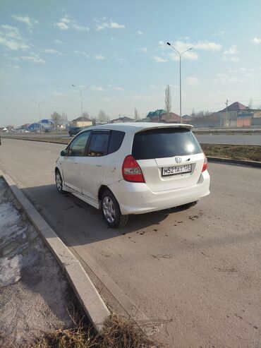 honda get: Honda Fit: 2003 г., 1.3 л, Вариатор, Бензин, Хэтчбэк