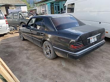 е 303 302: Mercedes-Benz W124: 1992 г., Механика, Дизель, Седан — 10