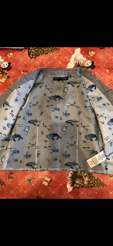 Dəstlər: Brend jiletkalar next ve bashqa brendler,3-4 yasha,10 azn — 2