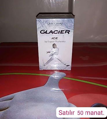 Ətriyyat: Oriflame brendinə aid "Dancing Lady Hypnotic Night" ətri. Bu ətir 50 — 65