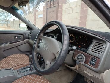 Honda: Honda Stepwgn: 2000 г., 2 л, Автомат, Бензин, Минивэн — 18