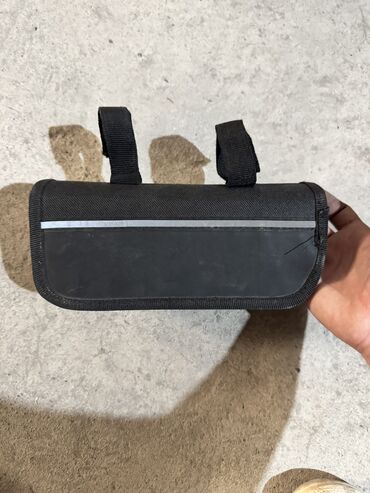 Велоаксессуары: Продаю разные сумки на велосипед. 1. Оргинальная сумка на раму с — 12