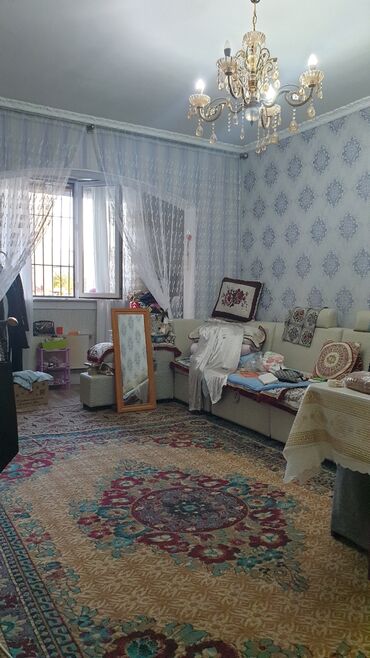 квартира требуется: 1 комната, 42 м², 106 серия улучшенная, 1 этаж, Косметический ремонт