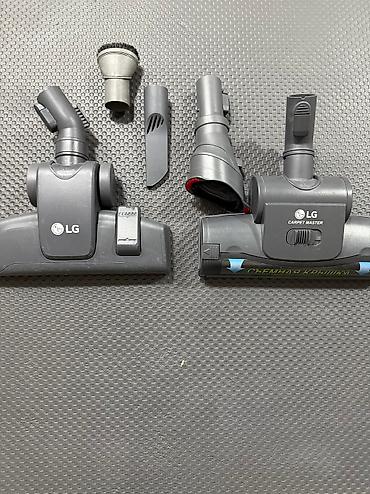 новый тошок: Пылесос LG Вакумный. В подарок насадки для разных поверхностей — 4