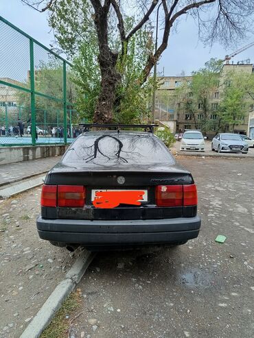 шины пассат: Volkswagen Passat: 1994 г., 1.8 л, Механика, Бензин, Седан