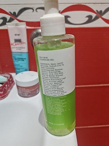 sultan macunu: Mia Klinika Oily Skin Cleansing Gel – yağlı dəri üçün təmizləyici gel — 3