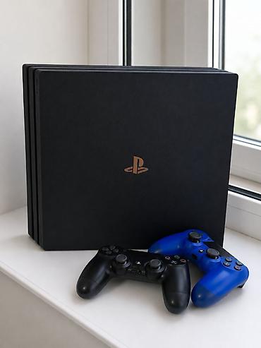 PS4 Pro 1TB satılır. Konsol yaxşı vəziyyətdədir, plomblar yerindədir