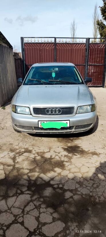 сапок сатам: Audi A4: 1995 г., 1.6 л, Механика, Бензин, Седан