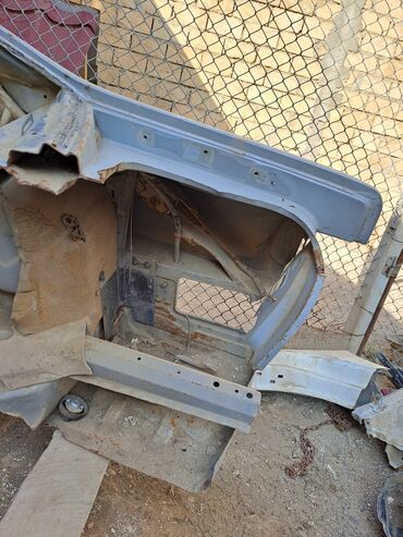 Digər kuzov detalları: Mercedes Benz 210 kuza arxa sol krlo. BMW Mpaket 5ci seriya arxa sağ -da lalafo.az — 9 Digər kuzov detalları: Mercedes Benz 210 kuza arxa sol krlo. BMW Mpaket 5ci seriya arxa sağ — 9