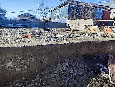 участок вост: 5 соток — 5