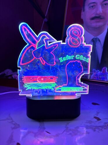 зеркала для макияжа: LED akril dekor lampa – 8 Noyabr Zəfər Günü mövzulu. Xüsusiyyətlər: -