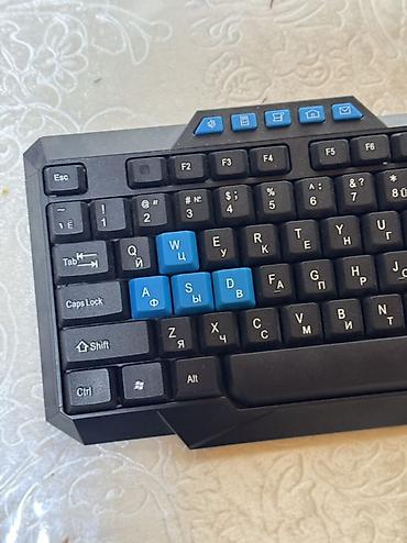 lenova thinkpad: Lenovo 15.6" noutbuk Texniki göstəricilər: - Prosessor: Intel Core — 9