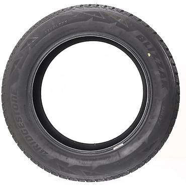 w211 e270: Шины R 18, Б/у, Внедорожные (АТ/МТ), Bridgestone — 1