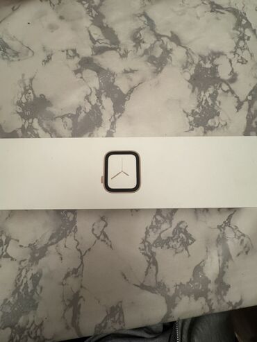 Smart saatlar: Smart saat, Apple, Suya davamlı, rəng - Qızılı — 7