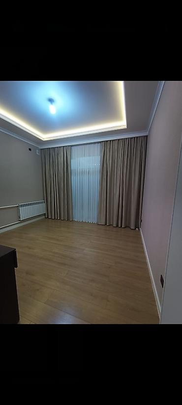 Продажа коттеджей и домов: 🏡 ПРОДАЁТСЯ ДОМ 📍 Район: Ак-Орго 2 ж/м 🏠 Комнаты: 6 📐 Площадь дома — 8