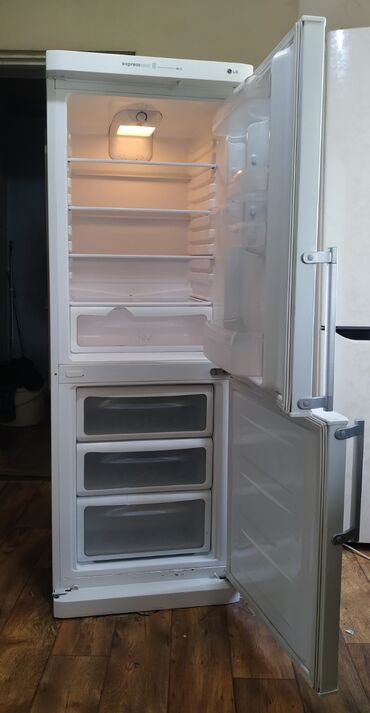 Холодильники: Холодильник LG, Б/у, Двухкамерный, De frost (капельный), 60 * 166 * 60