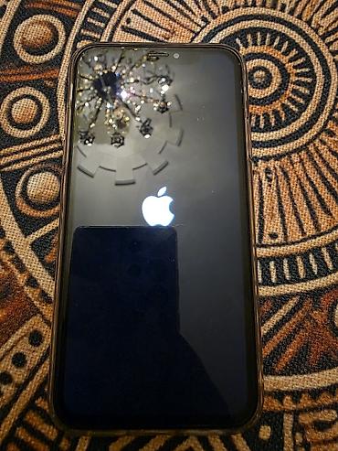iphone xr satilir: IPhone Xr, 128 GB, Qırmızı, Face ID — 3