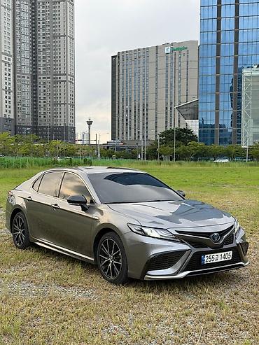 краун 2023: Toyota Camry: 2023 г., 2.5 л, Гибрид, Кроссовер — 4