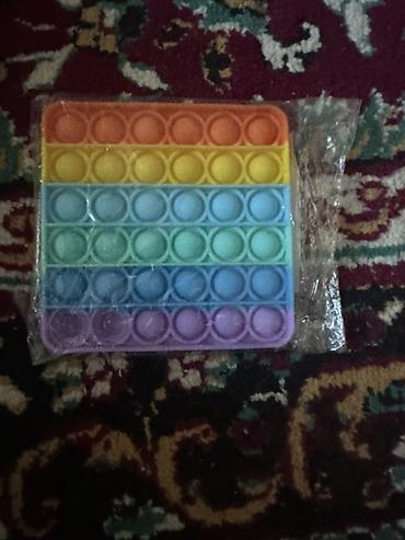oyuncaq evler: Pop It silikon antistres oyuncaq – kvadrat forma, çoxrəngli (göy — 1