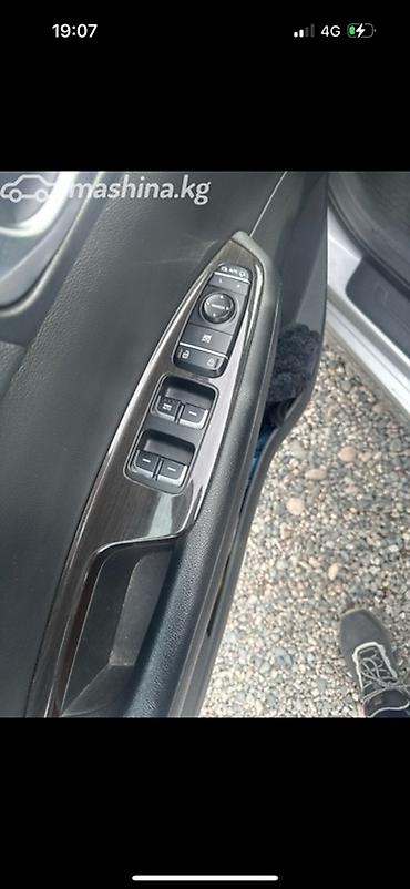 kaiyi e5: Kia K5: 2018 г., 2 л, Автомат, Бензин, Седан — 4