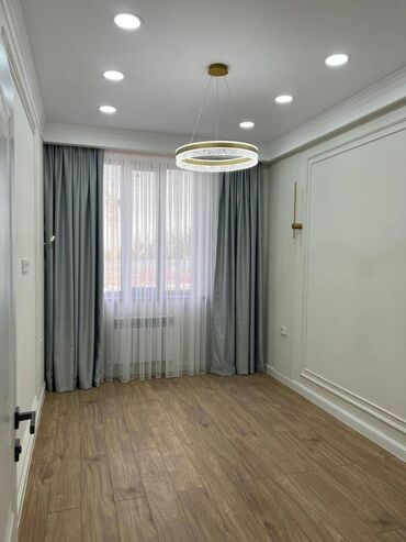 продам 3 х ком кв в мкр: 1 комната, 40 м², Элитка, 3 этаж, Евроремонт