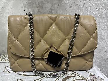 Bej rəngli quilted (romb tikişli) qadın çantası - Material: yumşaq lalafo.az -da Bej rəngli quilted (romb tikişli) qadın çantası - Material: yumşaq