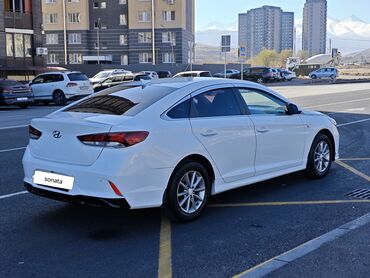 машина мало литровка на рассрочку: Hyundai Sonata: 2018 г., 2 л, Автомат, Газ, Седан
