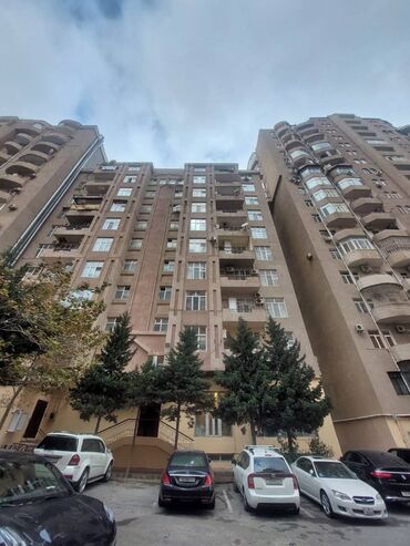 Uzunmüddətli kirayə mənzillər: ÇOX TƏCİLİ SUPER MƏNZƏRƏLİ. KİRAYƏ MƏNZİL Mənzil, Şəhərin mərkəzində — 24