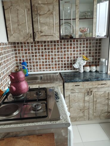 Köhnə tikili: Bakı, Bakıxanov qəs., 2 otaqlı, Köhnə tikili, m. Neftçilər, 70 kv. m — 27