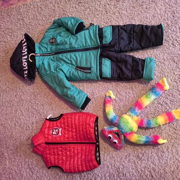 куртка зима детская: Продаю б/у комбинезон с курткой на весну/осень и тёплую зиму. От года