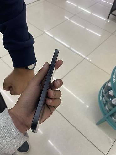 айфоны новые: IPhone 15 128 ГБ, АКБ 84 цвет Midnight (чёрный) Телефон идеал — 3