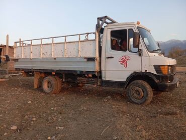 шины бишкек кудайберген: Жүк ташуучу унаа, Mercedes-Benz, Стандарт, 4 т, Колдонулган