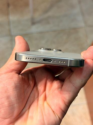 soyuducu anbar satilir: IPhone 15 Pro, 256 GB, Natural Titanium, Face ID — 5