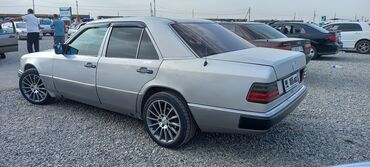 ролс ройс машина: Mercedes-Benz W124: 1991 г., 2.3 л, Механика, Бензин, Седан