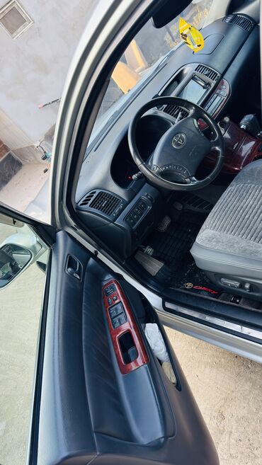 Toyota: Toyota Camry: 2005 г., 3 л, Автомат, Газ — 10