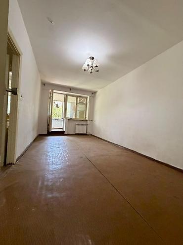 исакеева квартира: 1 комната, 32 м², Золотой квадрат Индивидуалка, 2 этаж, Требуется ремонт — 2