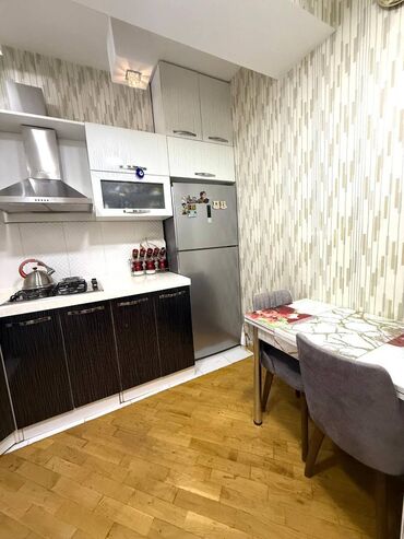 Yeni tikili: 3 otaqlı, Yeni tikili, 110 kv. m — 7