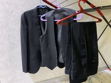 черный костюм мужской: Костюм түсү - Кара