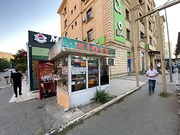 koşk: Satış üçün küçə ticarət köşkü – “KIOSK” - Tip: Şüşəli küçə köşkü, 4 — 2
