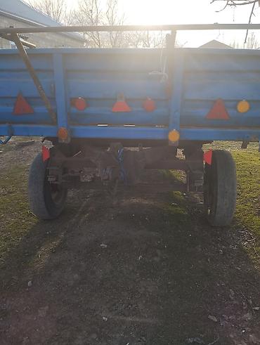 Traktorlar: Minsk MTZ Belarus 80.1 traktor - Rəng: mavi, kabinalı - Ön təkərlər — 11