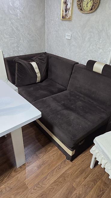 sofa: Прямой диван, Б/у — 3