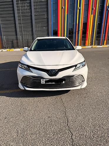 lexus ct 200: Toyota Camry: 2.5 l | 2021 il Sedan — 9
