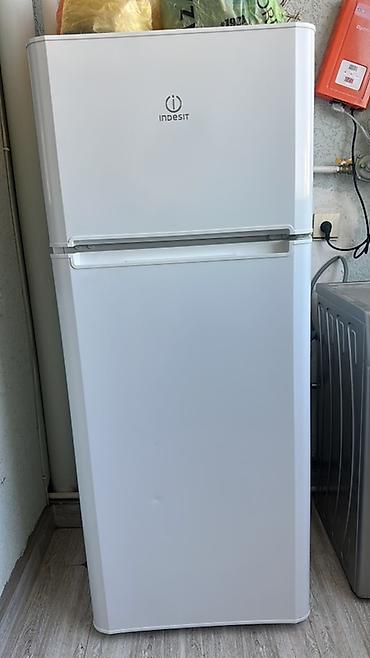 süd seperatoru: İşlənmiş 2 qapılı Indesit Soyuducu Satılır, rəng - Ağ — 2
