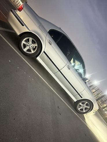 nissan march заднее крыло: BMW 5 series: 2002 г., 2.5 л, Автомат, Бензин, Седан — 1