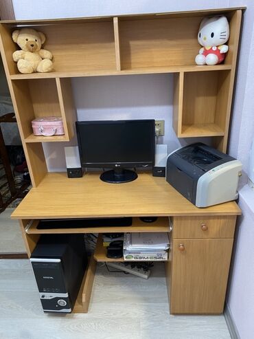 стол для конференций: Прямой стол, С полками, С выдвижными ящиками, Азербайджан, Ламинат текстурный, Без гарантии, Есть кредит