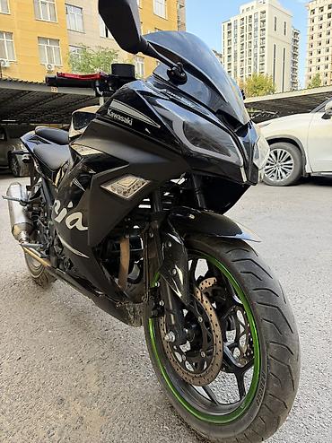 Спортбайк Kawasaki, 250 куб. см, Бензин, Взрослый, Б/у