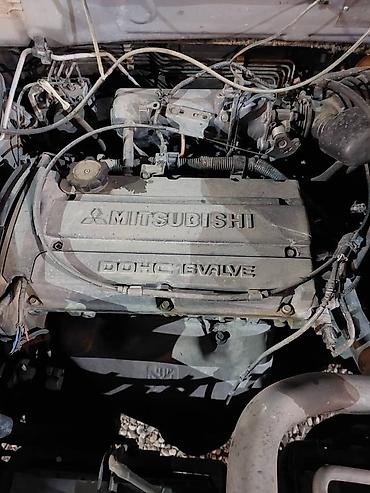 лонжерон: Mitsubishi Outlander: 2003 г., 2 л, Механика, Бензин, Кроссовер — 4